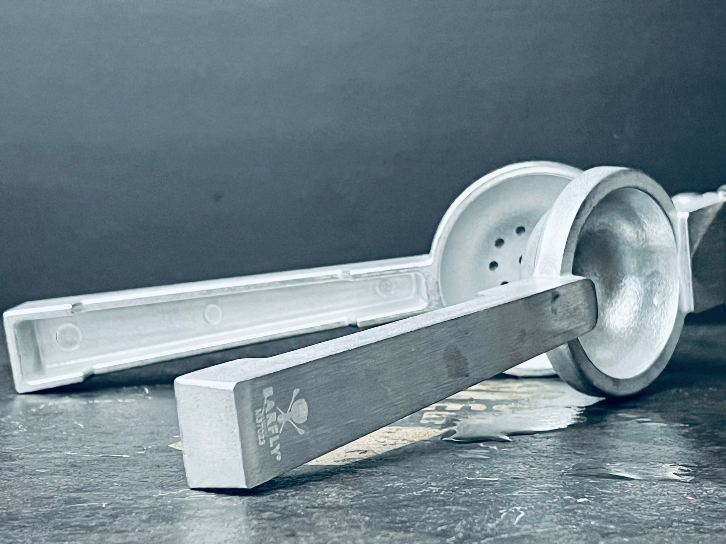 Presse agrume Barfly en fonte d’aluminium