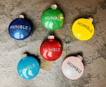 Ensemble de six (6) Boules de Noël Humble